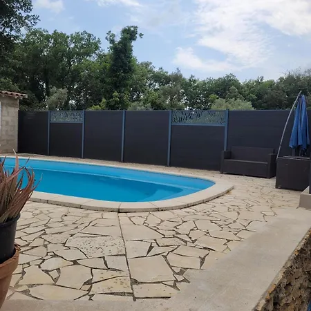 Vila 2 Avec Piscine Et